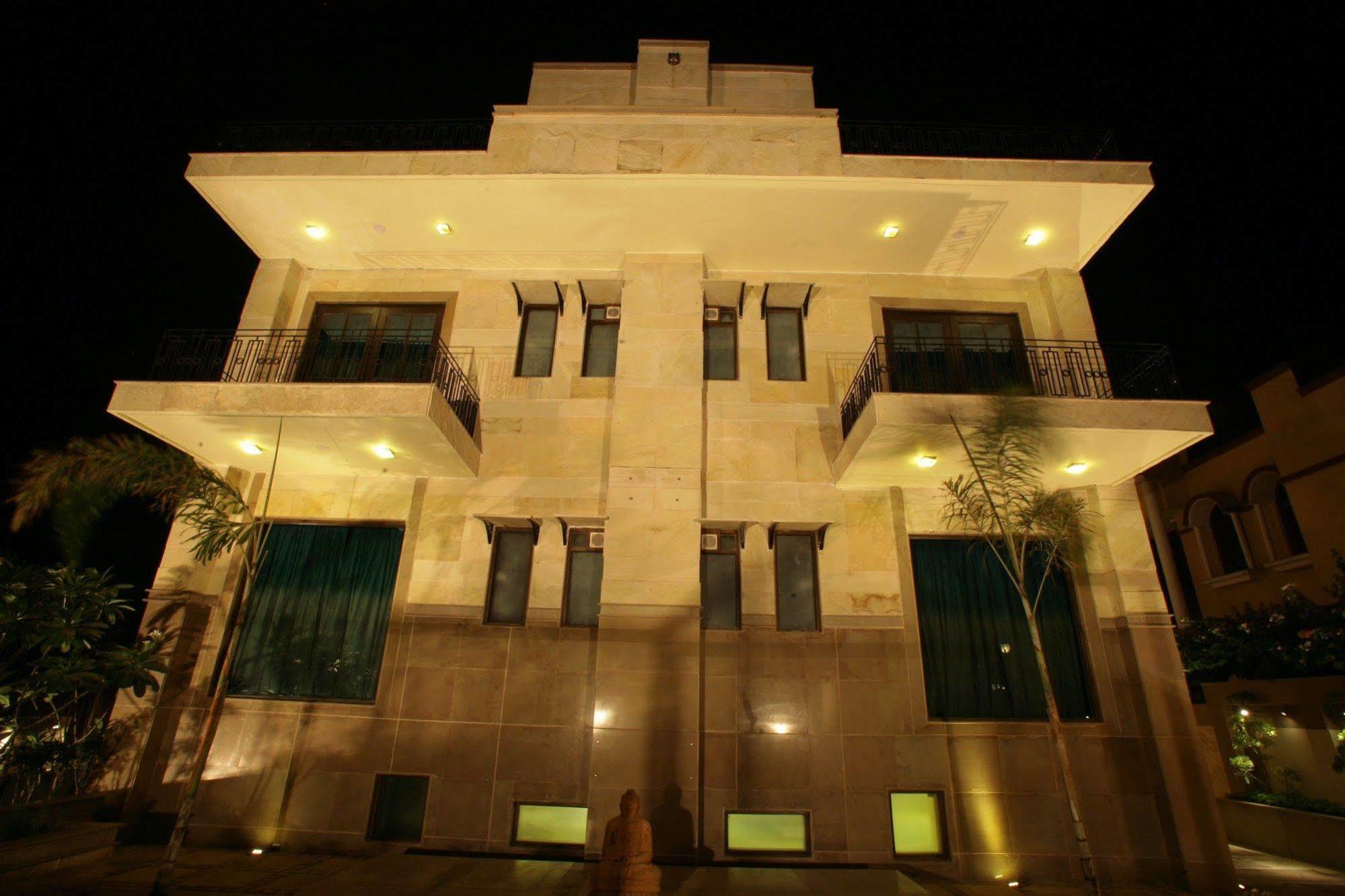Hotel ​Justa Gurgaon Exterior foto